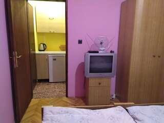 Апартаменты Barcelona Apartments Тиват Стандартный номер-студио-5